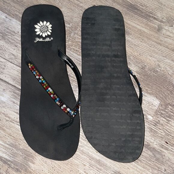 YELLOW BOX JELLOW multi color crystals sz 8.5 - Picture 3 of 9